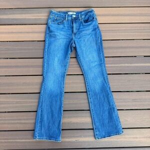 Levi’s Signature Mid-Rise Bootcut Jeans - Women’s Size 6 / W28